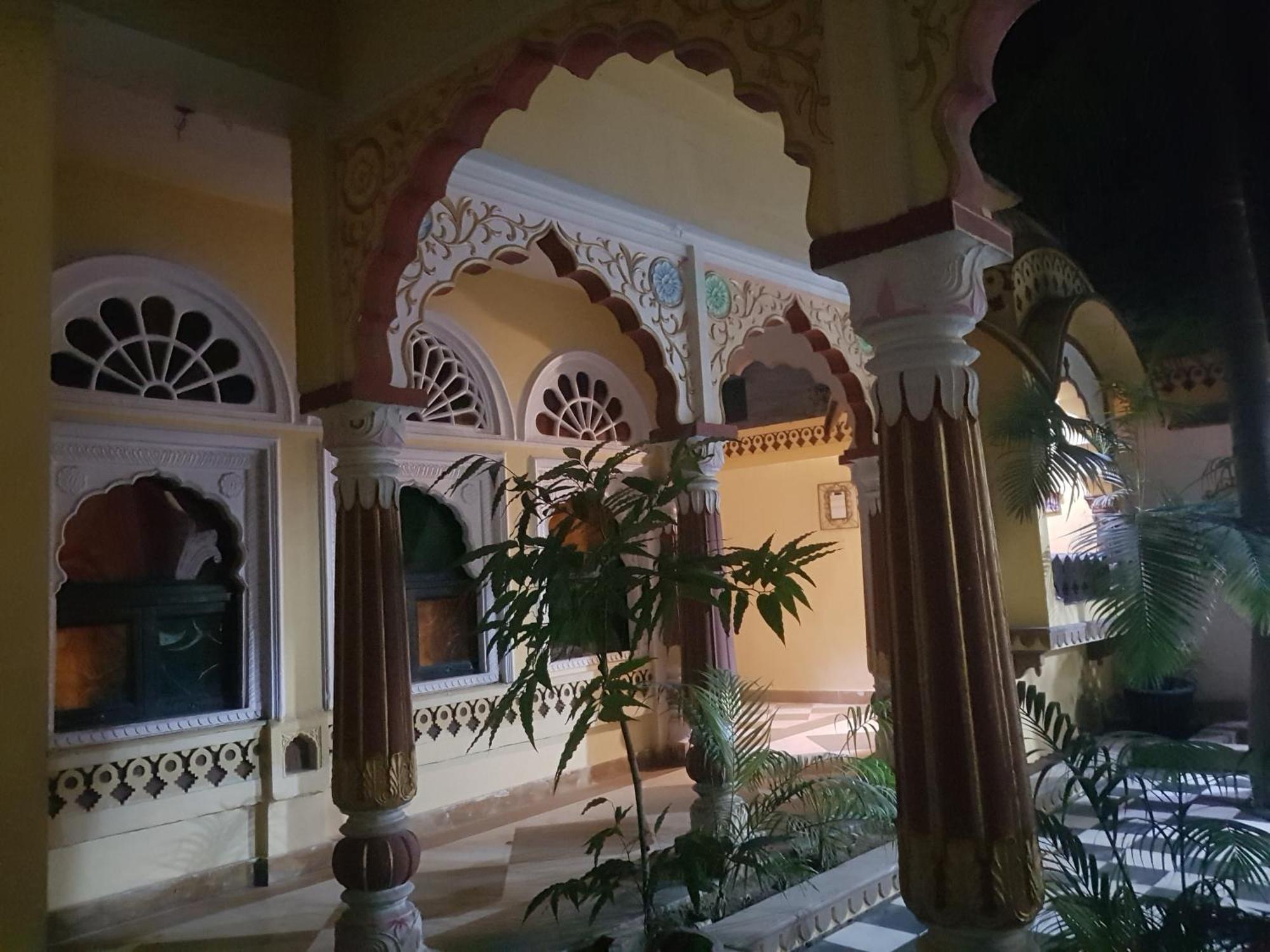 Apartamento Sureli Haveli Jaipur Habitación foto